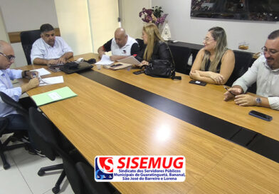 SISEMUG e prefeitura assinam acordo coletivo